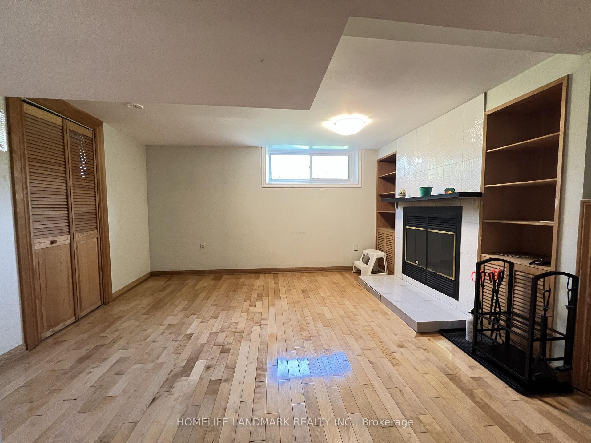 Photo 32 of 27 Tillplain Road, North York, Bathurst Manor — HOMEH