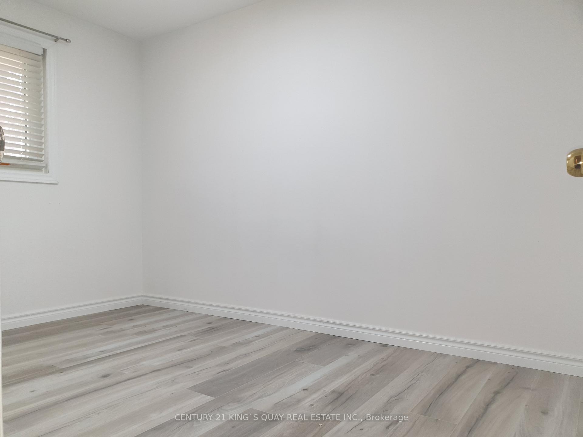 Photo 15 of 18 Manor Crescent, Quinte West, Trenton Ward — HOMEH