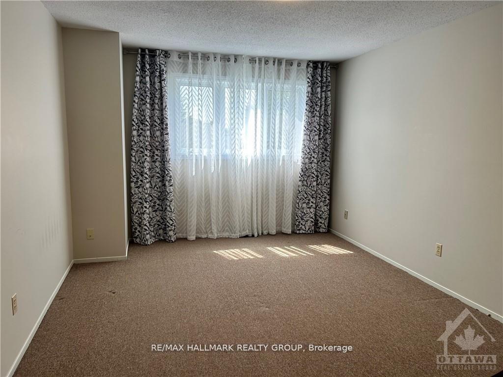 Photo 16 of 6417 Loire Drive, Ottawa, Chateauneuf — HOMEH