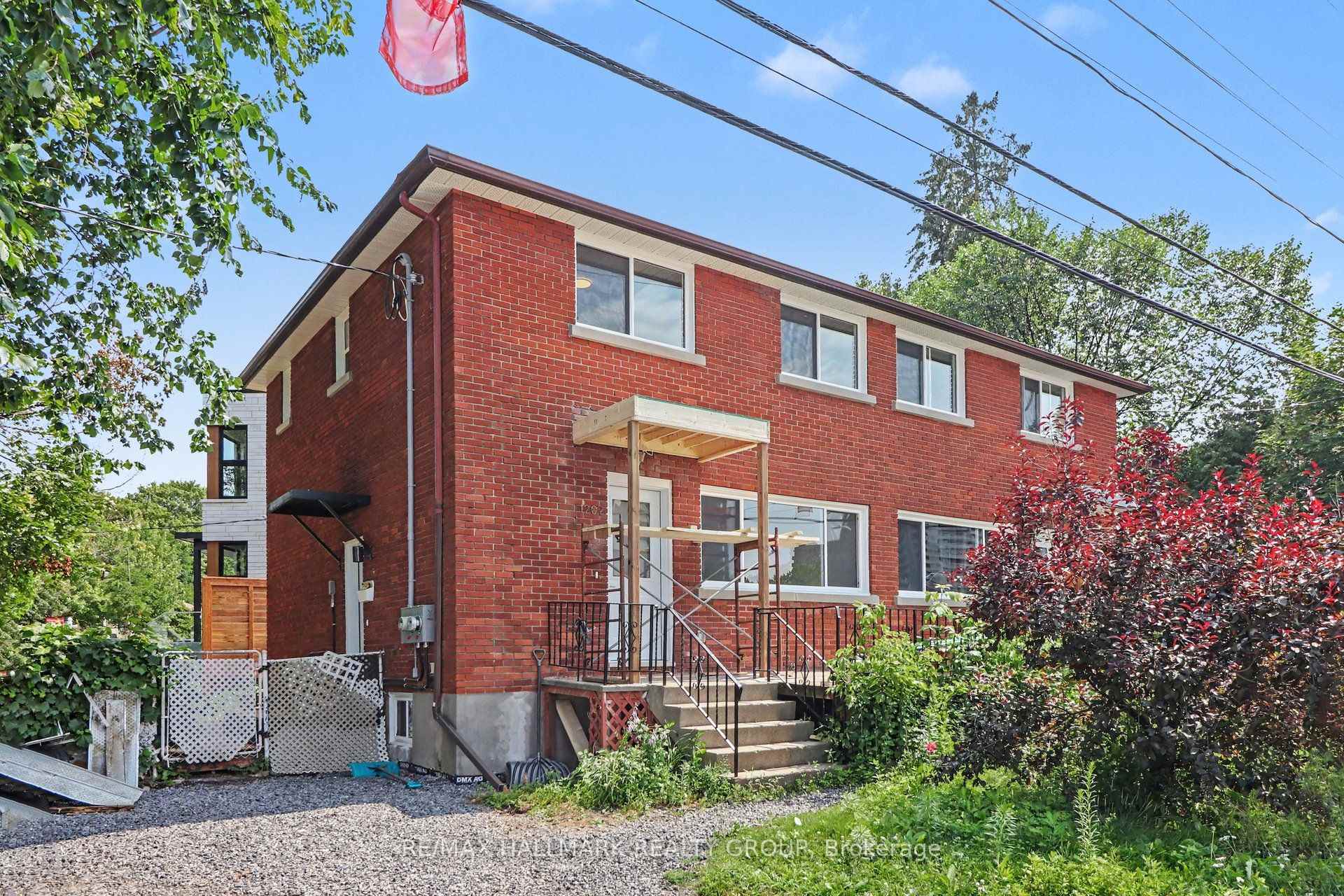 Photo 1 of Unit 1, 1202 Byron Avenue, Ottawa, Woodroffe — HOMEH