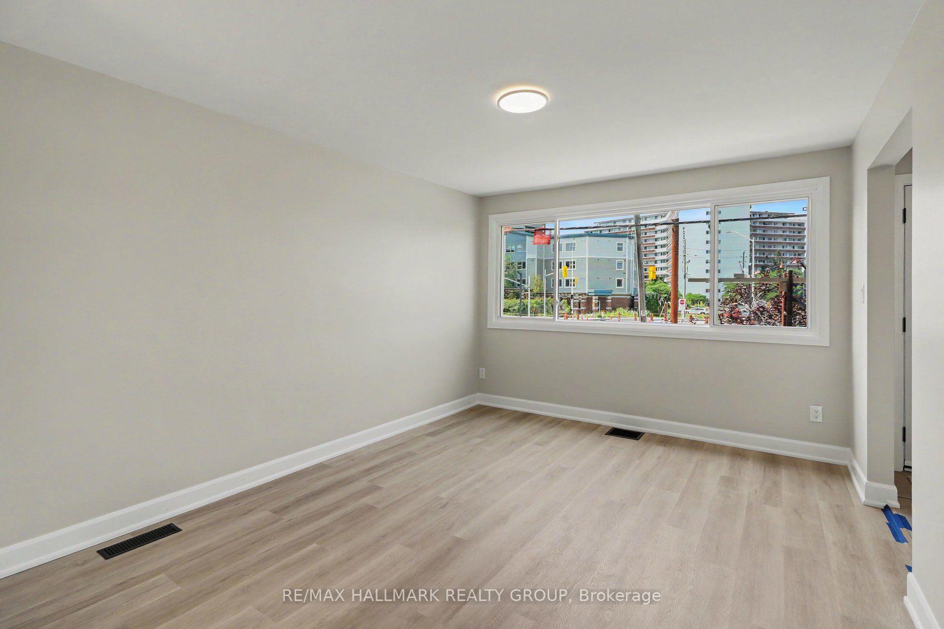 Photo 13 of Unit 1, 1202 Byron Avenue, Ottawa, Woodroffe — HOMEH
