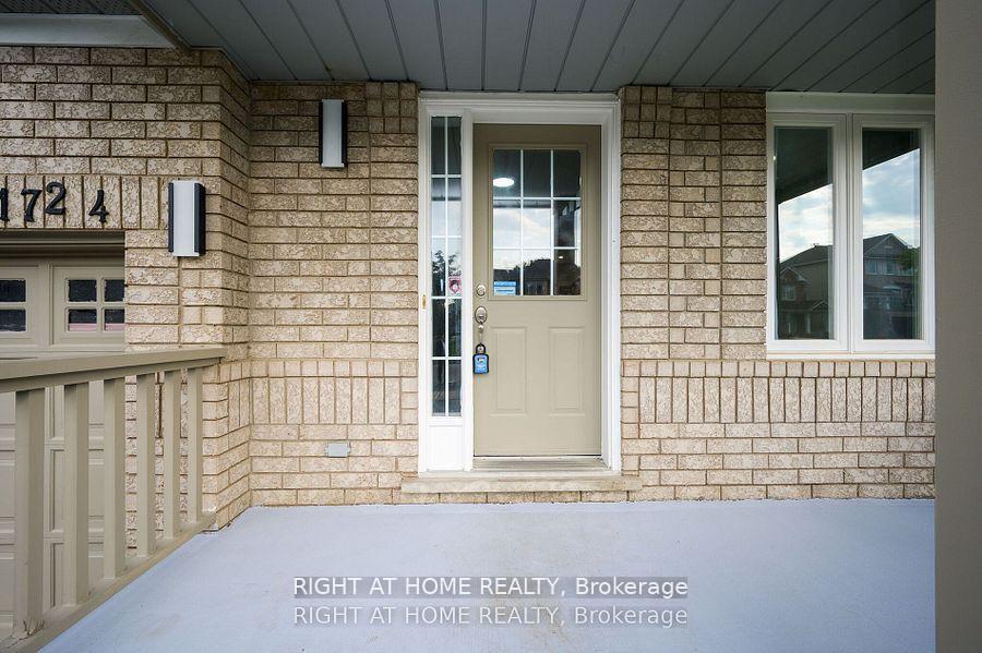 Photo 4 of 1724 Samuelson Circle, Mississauga, Meadowvale Village — HOMEH