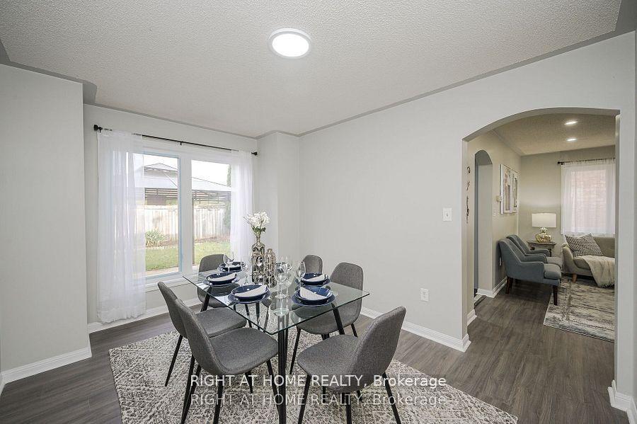 Photo 11 of 1724 Samuelson Circle, Mississauga, Meadowvale Village — HOMEH