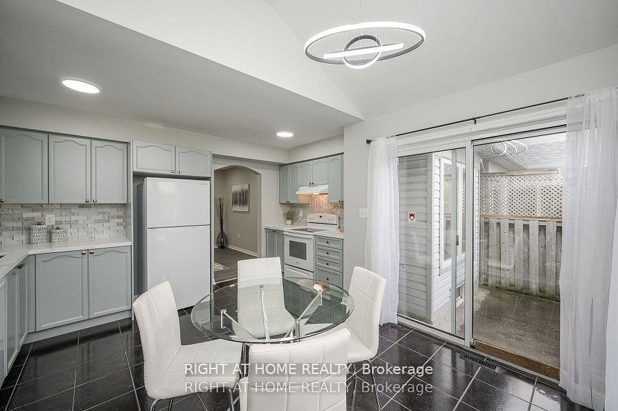 Photo 16 of 1724 Samuelson Circle, Mississauga, Meadowvale Village — HOMEH