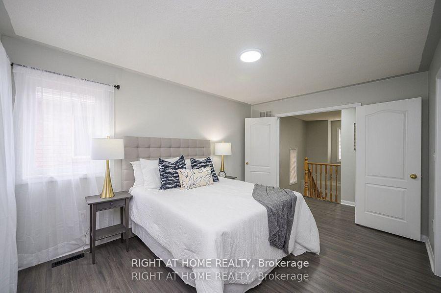 Photo 17 of 1724 Samuelson Circle, Mississauga, Meadowvale Village — HOMEH
