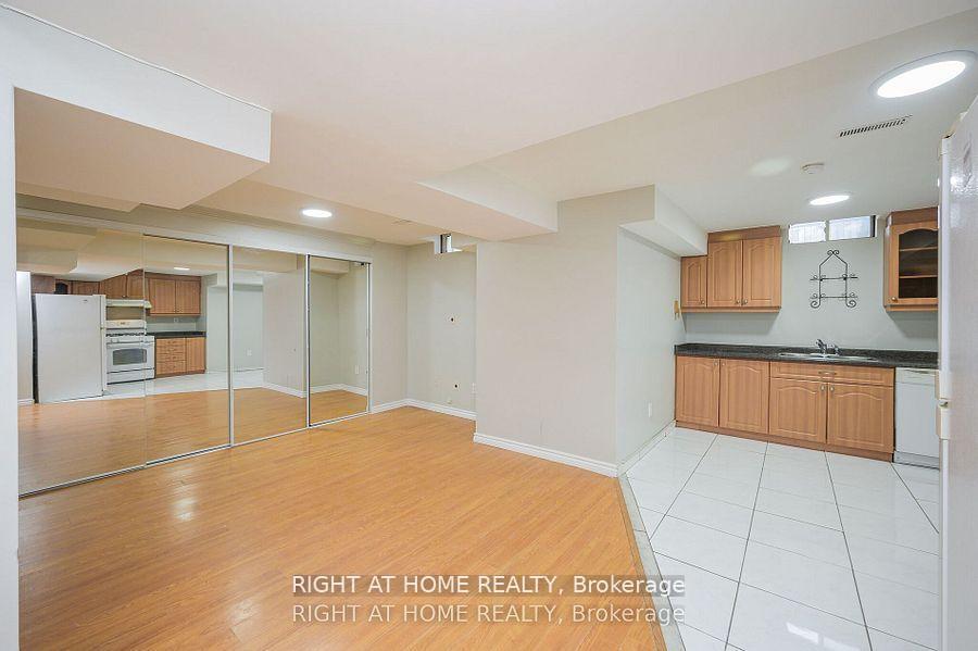 Photo 29 of 1724 Samuelson Circle, Mississauga, Meadowvale Village — HOMEH