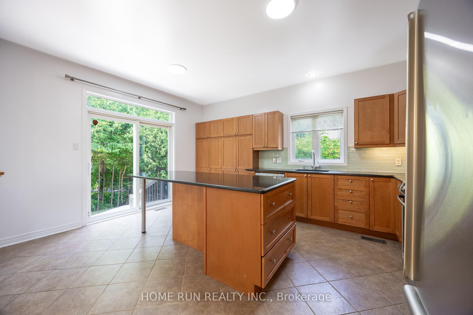 Photo 21 of 281 Goldridge Drive, Ottawa, Kanata - Kanata Lakes/Heritage Hills — HOMEH