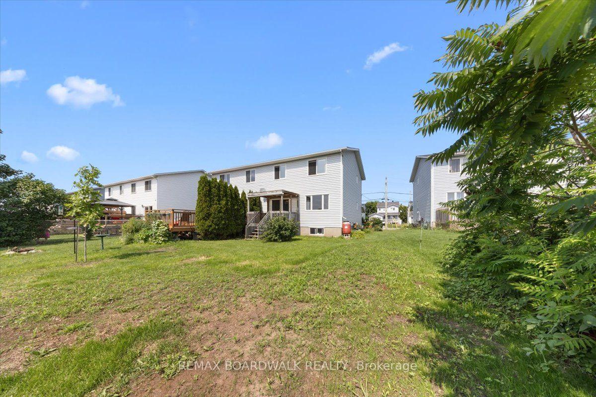 Photo 32 of 104 Dunham Street, Carleton Place, Carleton Place — HOMEH
