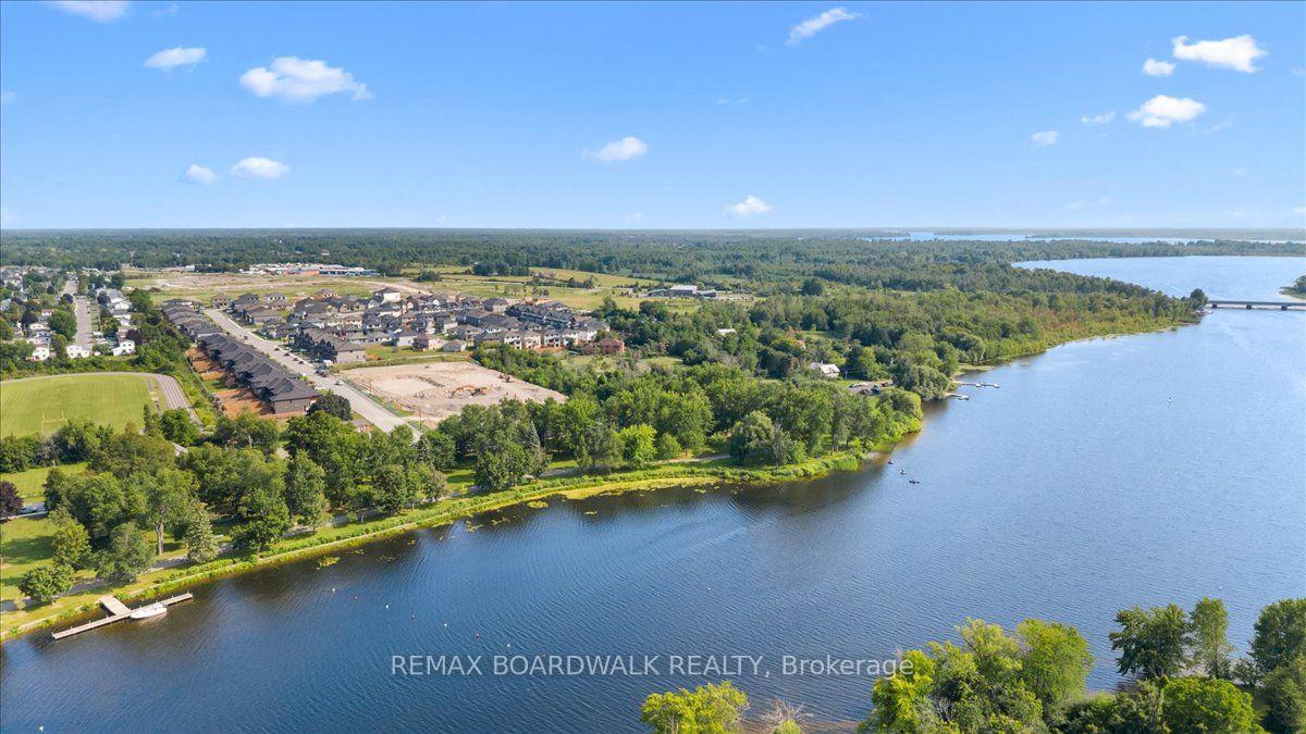 Photo 38 of 104 Dunham Street, Carleton Place, Carleton Place — HOMEH