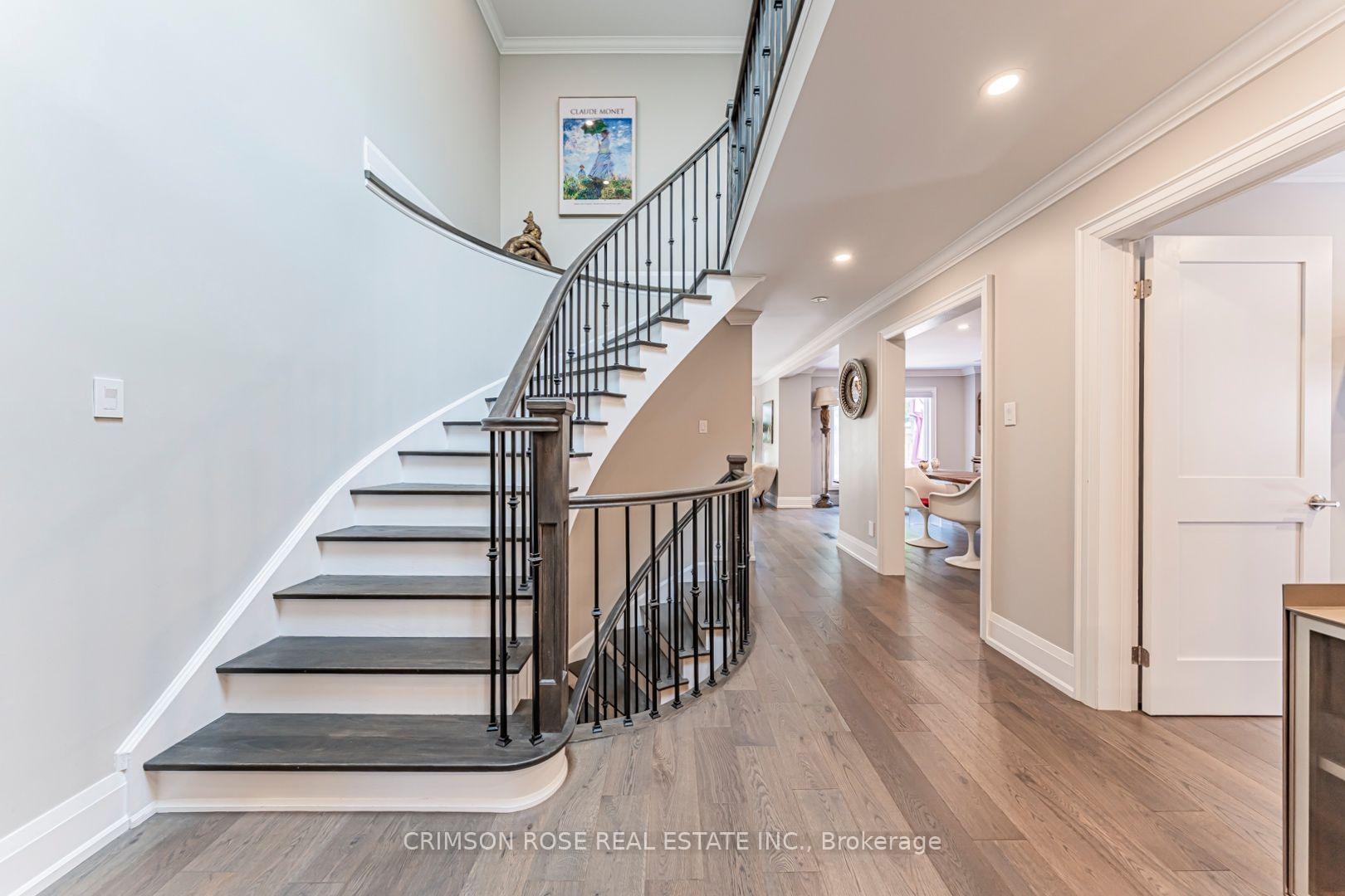 Photo 4 of Unit Upper Half, 1588 Stationmaster Lane, Oakville, Glen Abbey — HOMEH