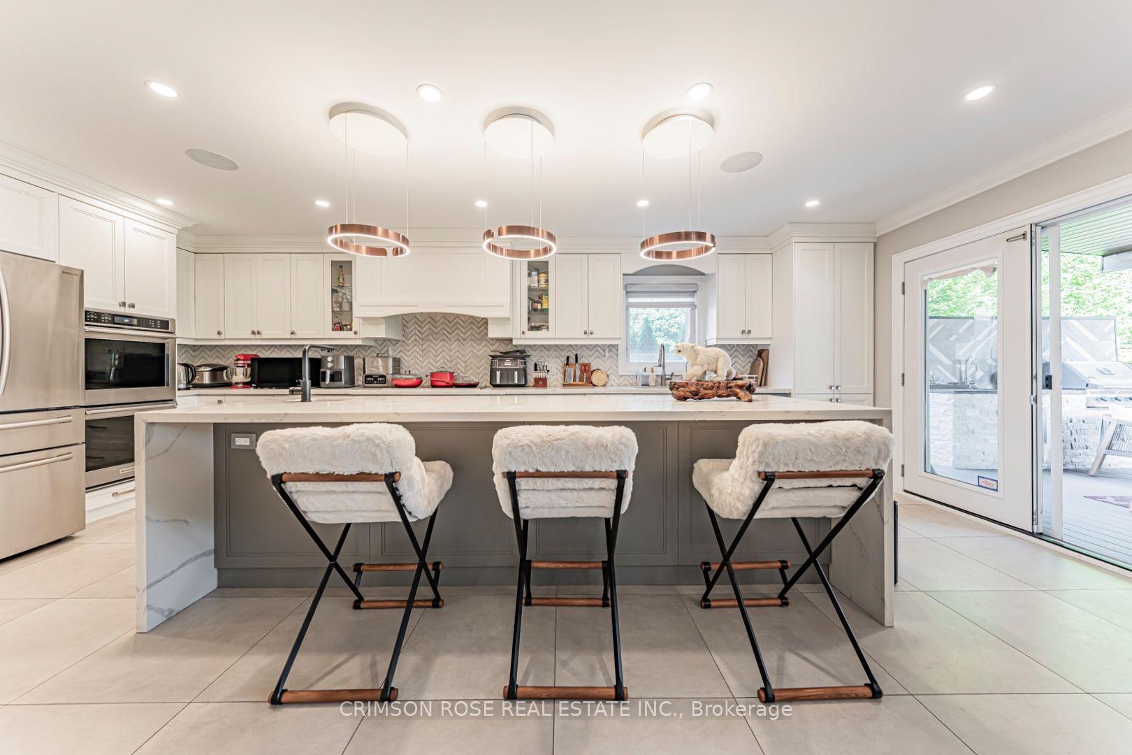 Photo 11 of Unit Upper Half, 1588 Stationmaster Lane, Oakville, Glen Abbey — HOMEH