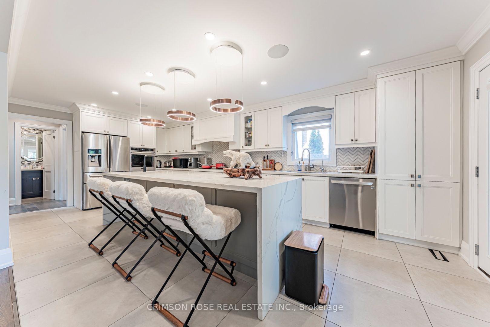 Photo 12 of Unit Upper Half, 1588 Stationmaster Lane, Oakville, Glen Abbey — HOMEH