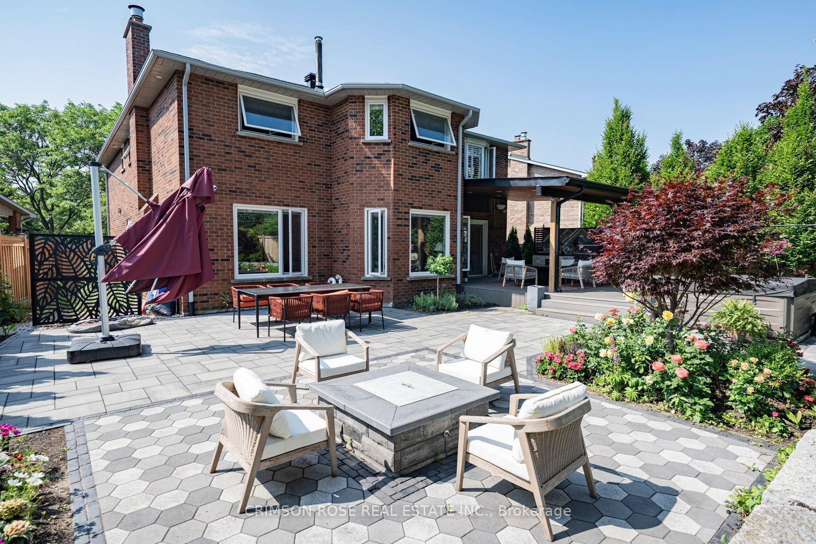 Photo 31 of Unit Upper Half, 1588 Stationmaster Lane, Oakville, Glen Abbey — HOMEH