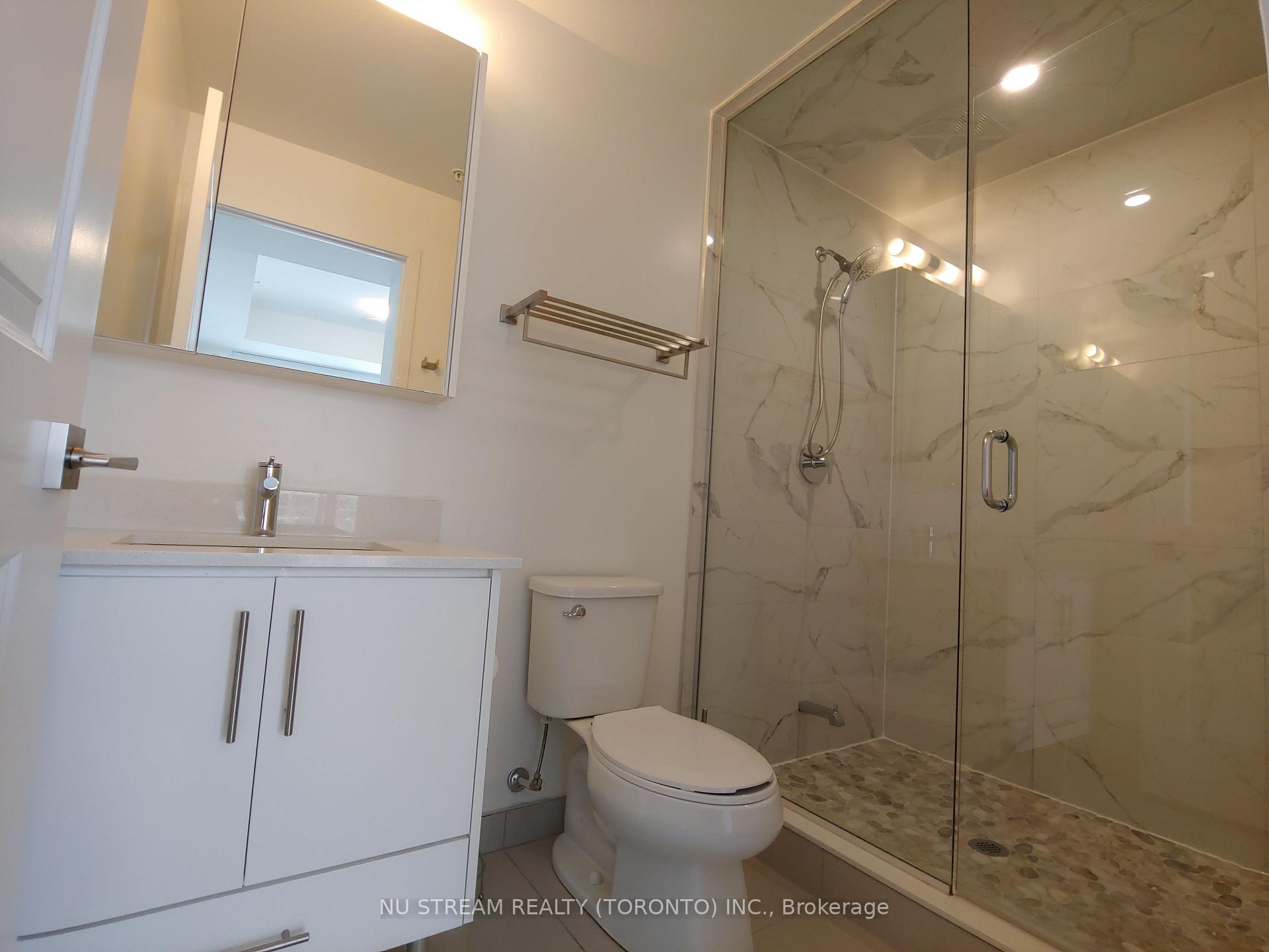 Photo 7 of Unit 706, 85 Oneida Crescent, Richmond Hill, Langstaff — HOMEH