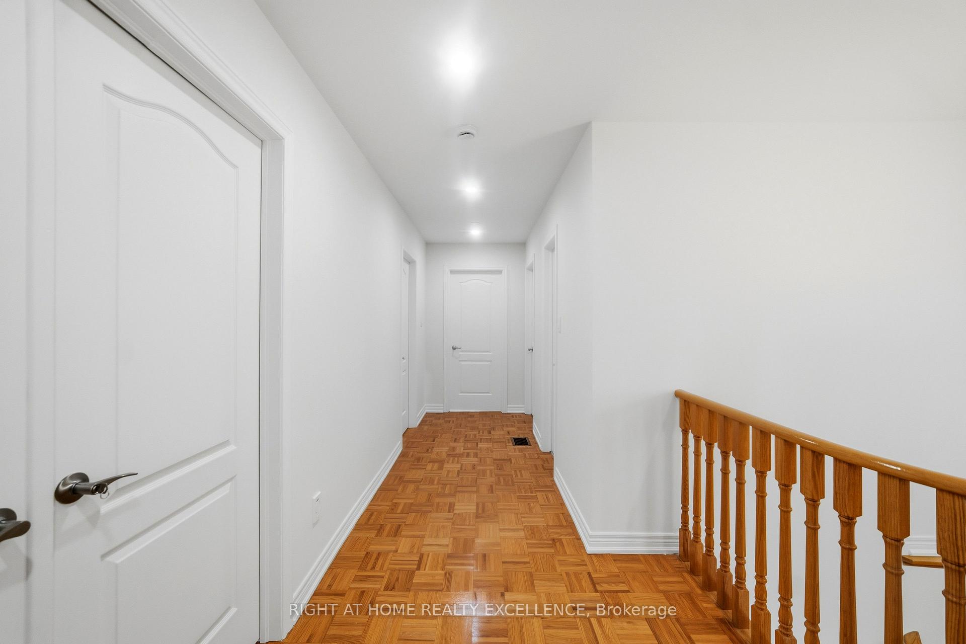 Photo 23 of Unit Main & Upper Level, 16 Whitford Court, Brampton, Sandringham-Wellington — HOMEH
