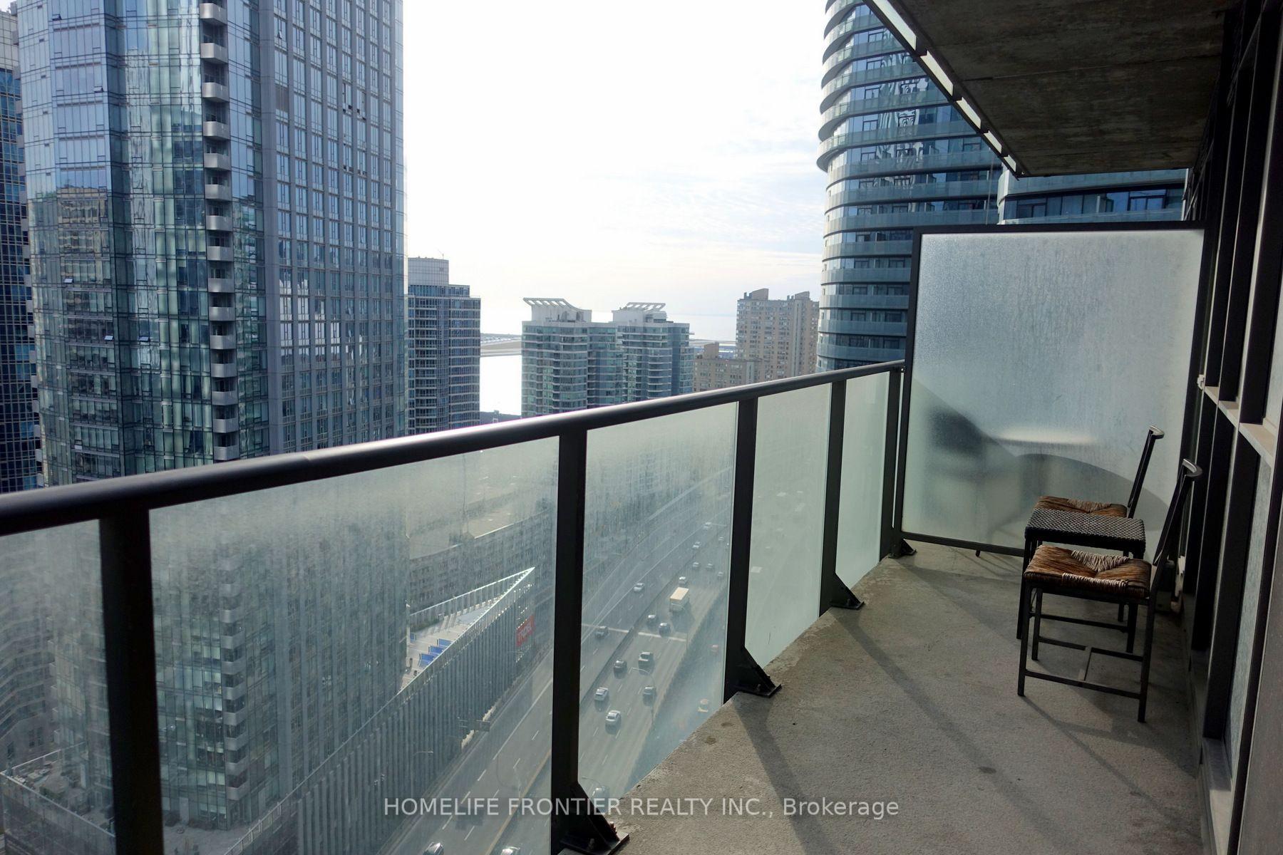 Photo 13 of Unit 2309, 55 Bremner Boulevard, Toronto, Waterfront Communities — HOMEH
