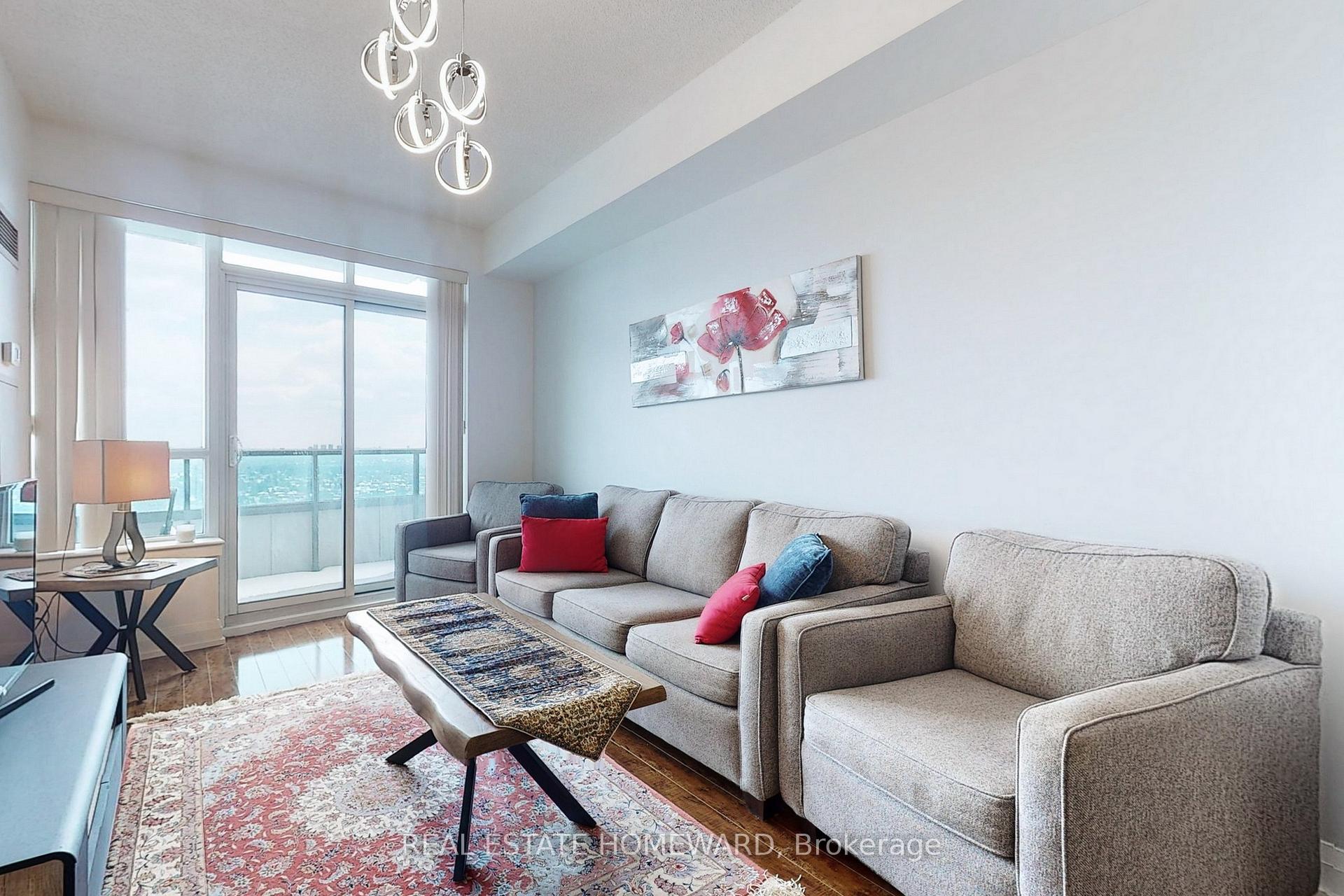 Photo 7 of Unit 2430, 7161 Yonge Street, Markham, Thornhill — HOMEH