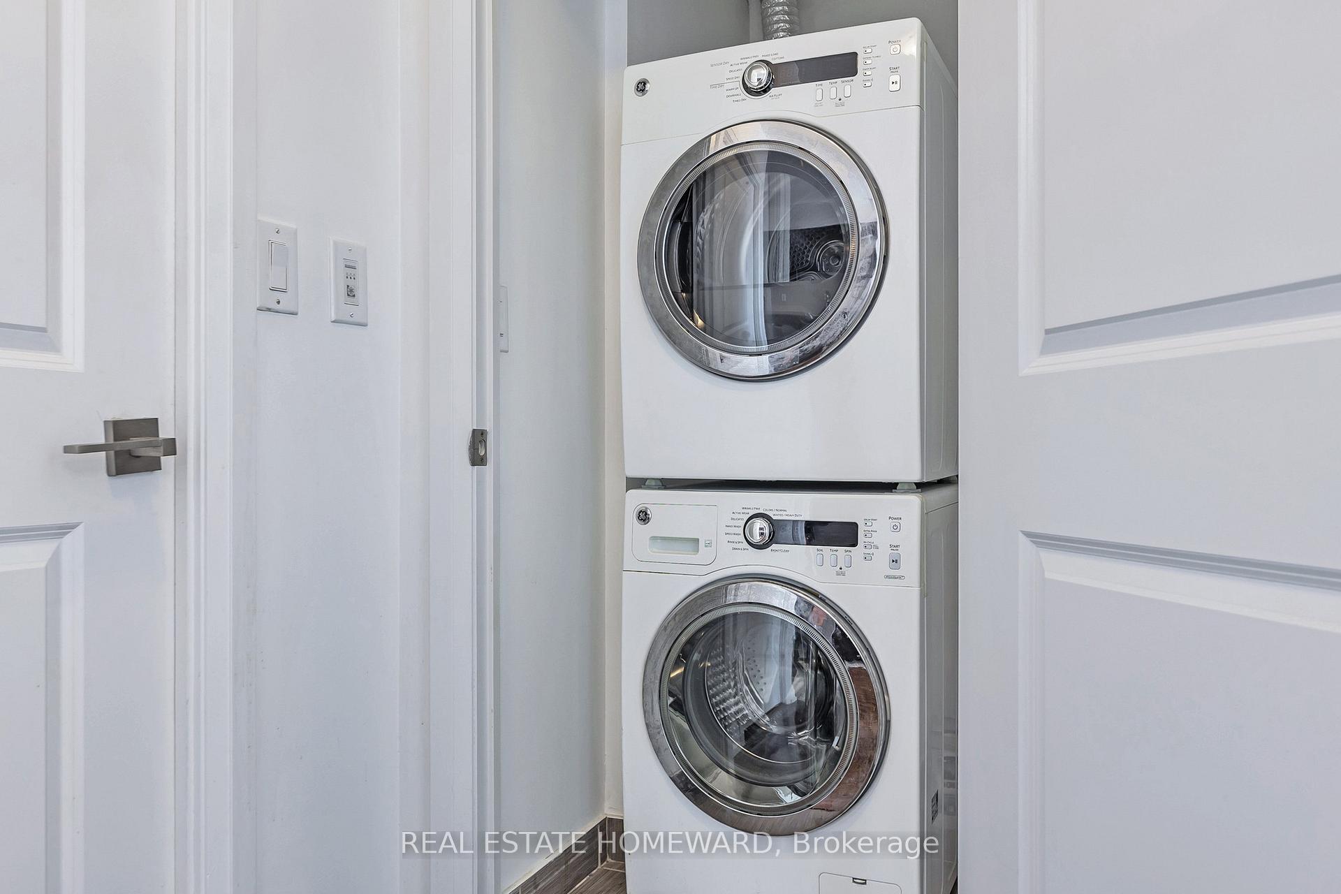 Photo 24 of Unit 2430, 7161 Yonge Street, Markham, Thornhill — HOMEH