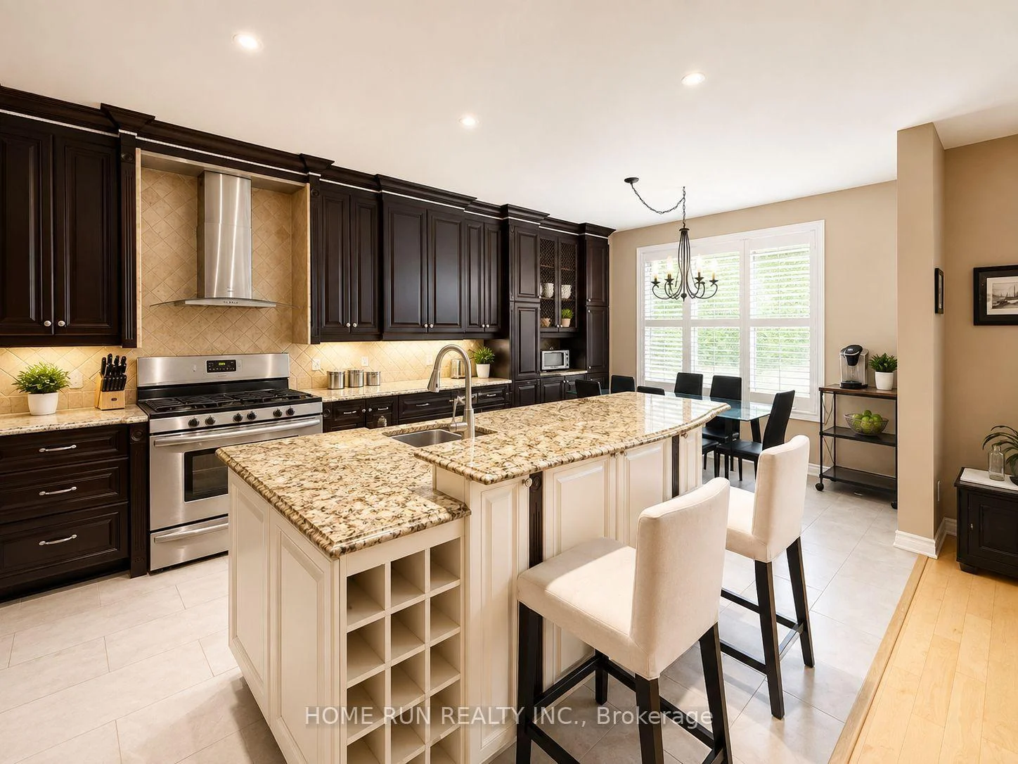 Photo 7 of 102 Dragon Park Drive, Ottawa, Barrhaven - Strandherd — HOMEH