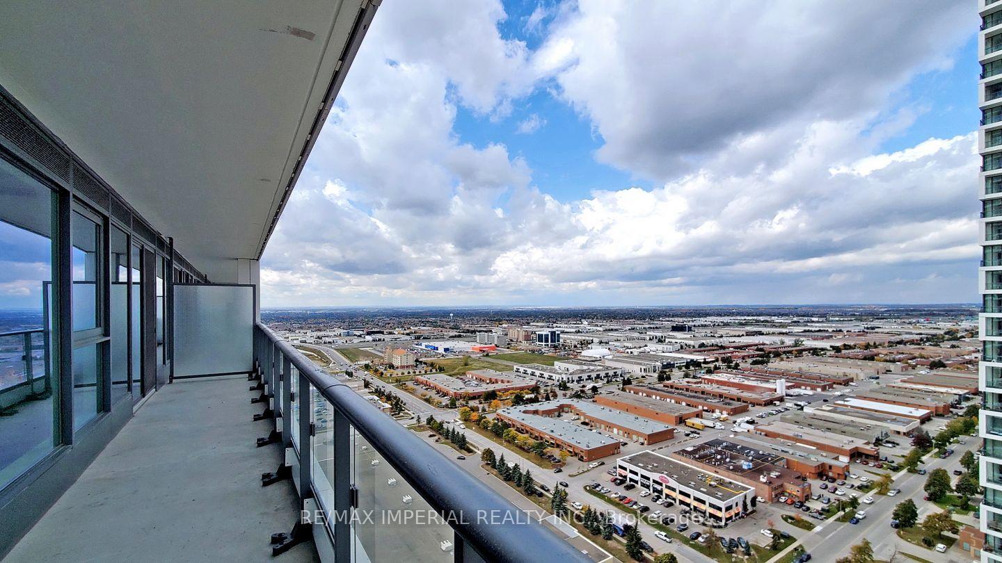Photo 1 of Unit 3102, 5 buttermill Avenue, Vaughan, Vaughan Corporate Centre — HOMEH