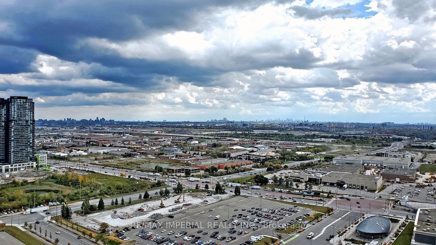 Photo 4 of Unit 3102, 5 buttermill Avenue, Vaughan, Vaughan Corporate Centre — HOMEH
