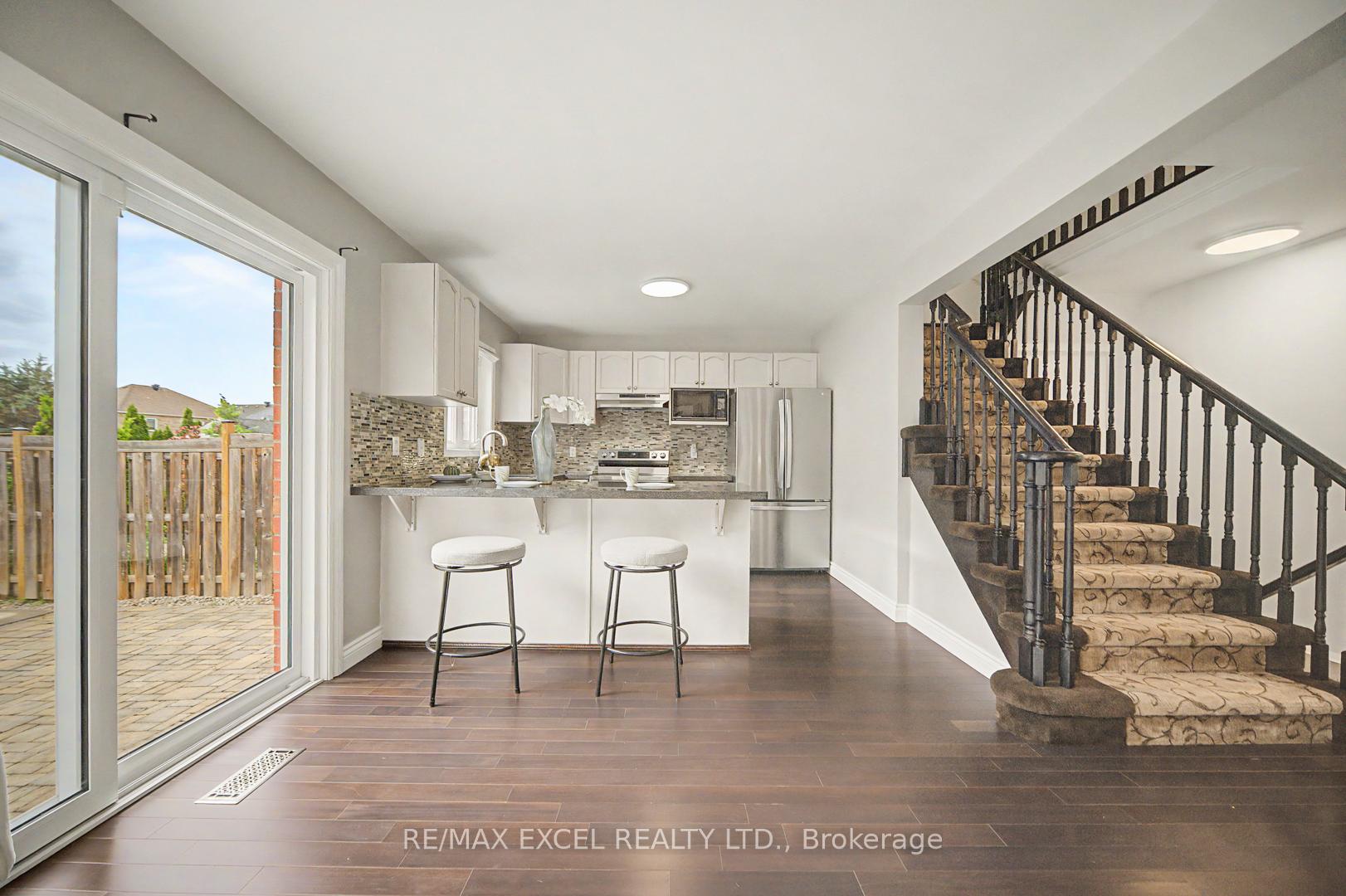 Photo 15 of 40 Outlook Terrace Drive, Markham, Greensborough — HOMEH