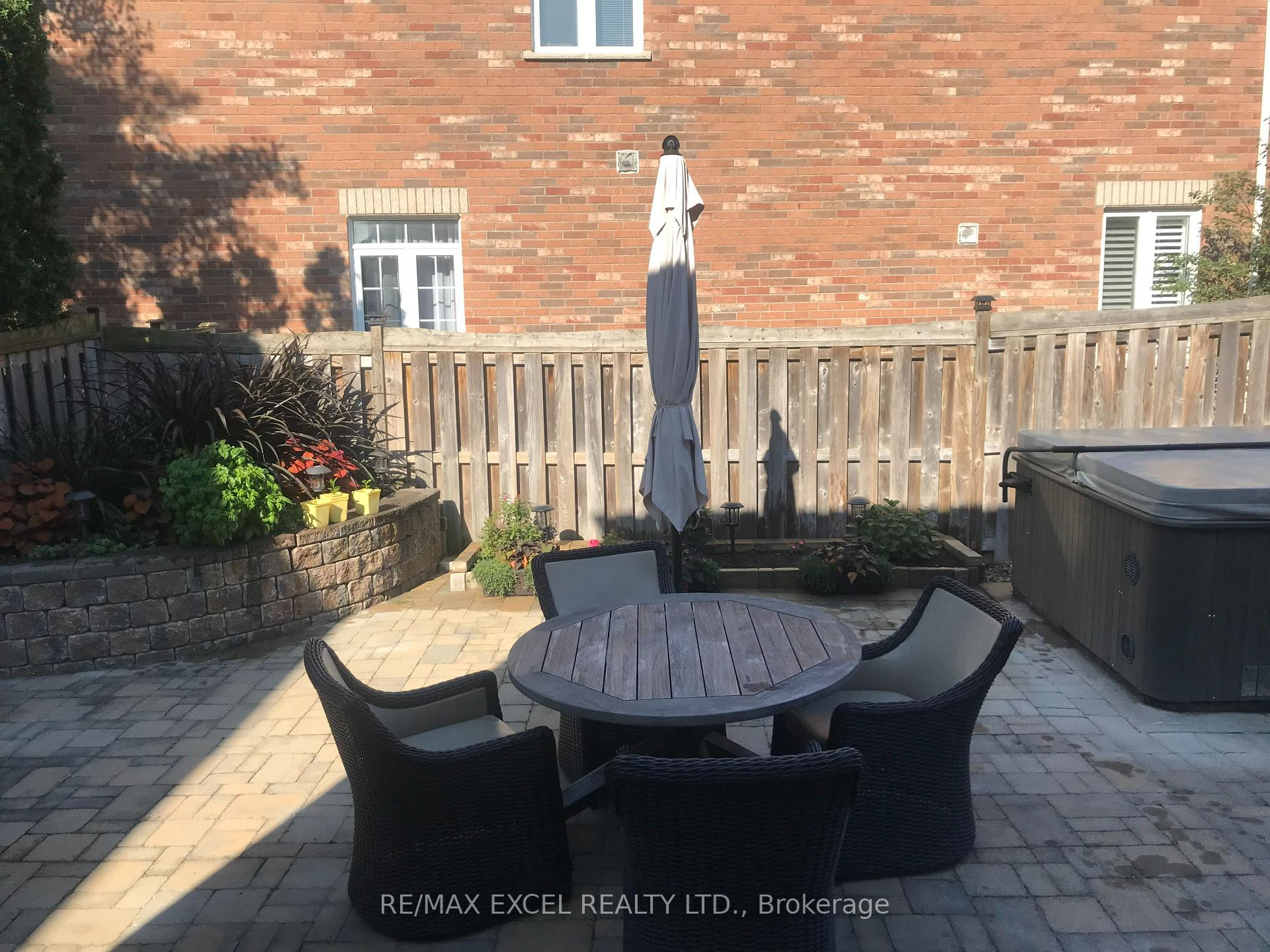 Photo 32 of 40 Outlook Terrace Drive, Markham, Greensborough — HOMEH