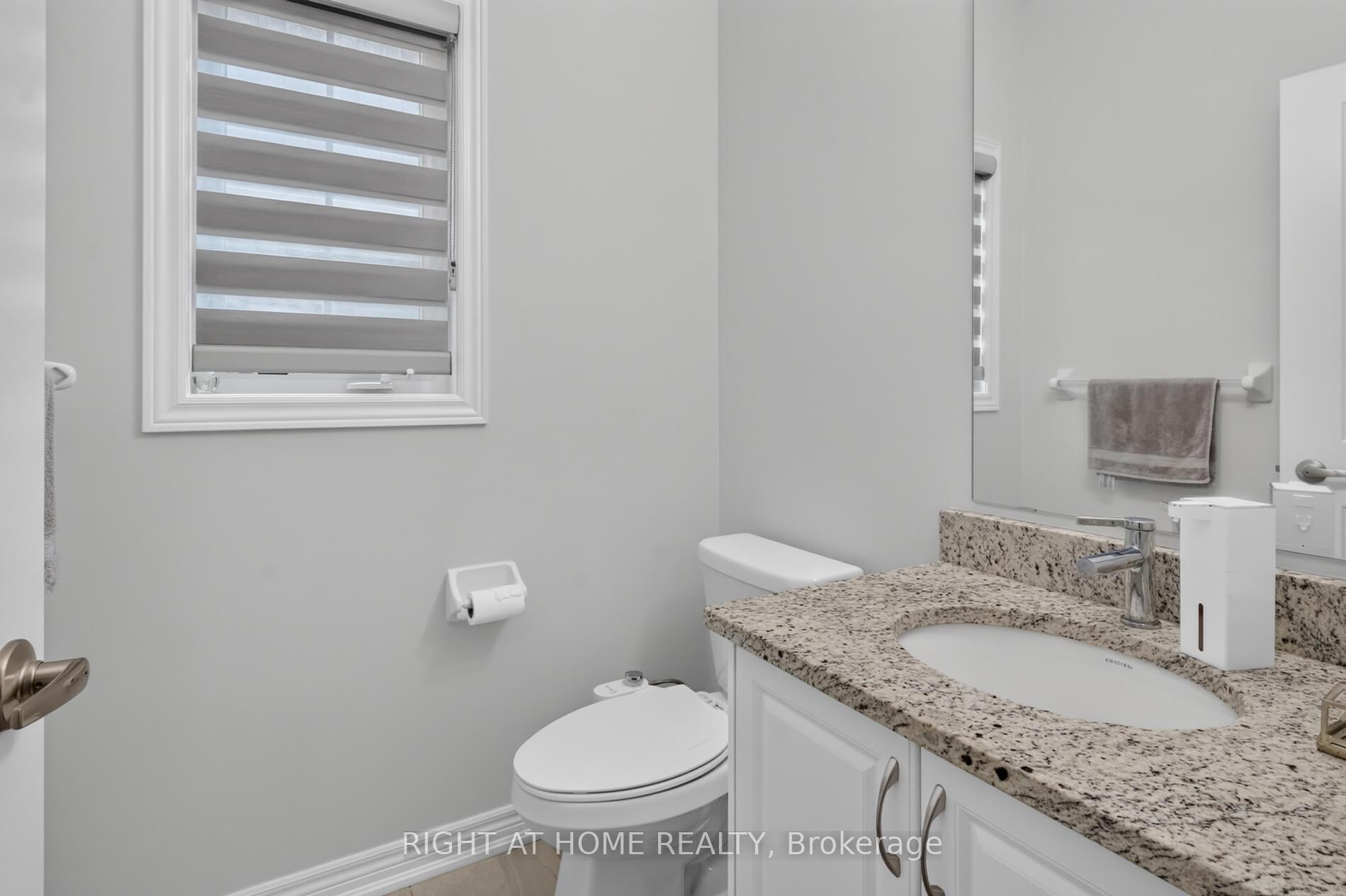 Photo 38 of 9 Tea Rose Drive, Brampton, Sandringham-Wellington — HOMEH