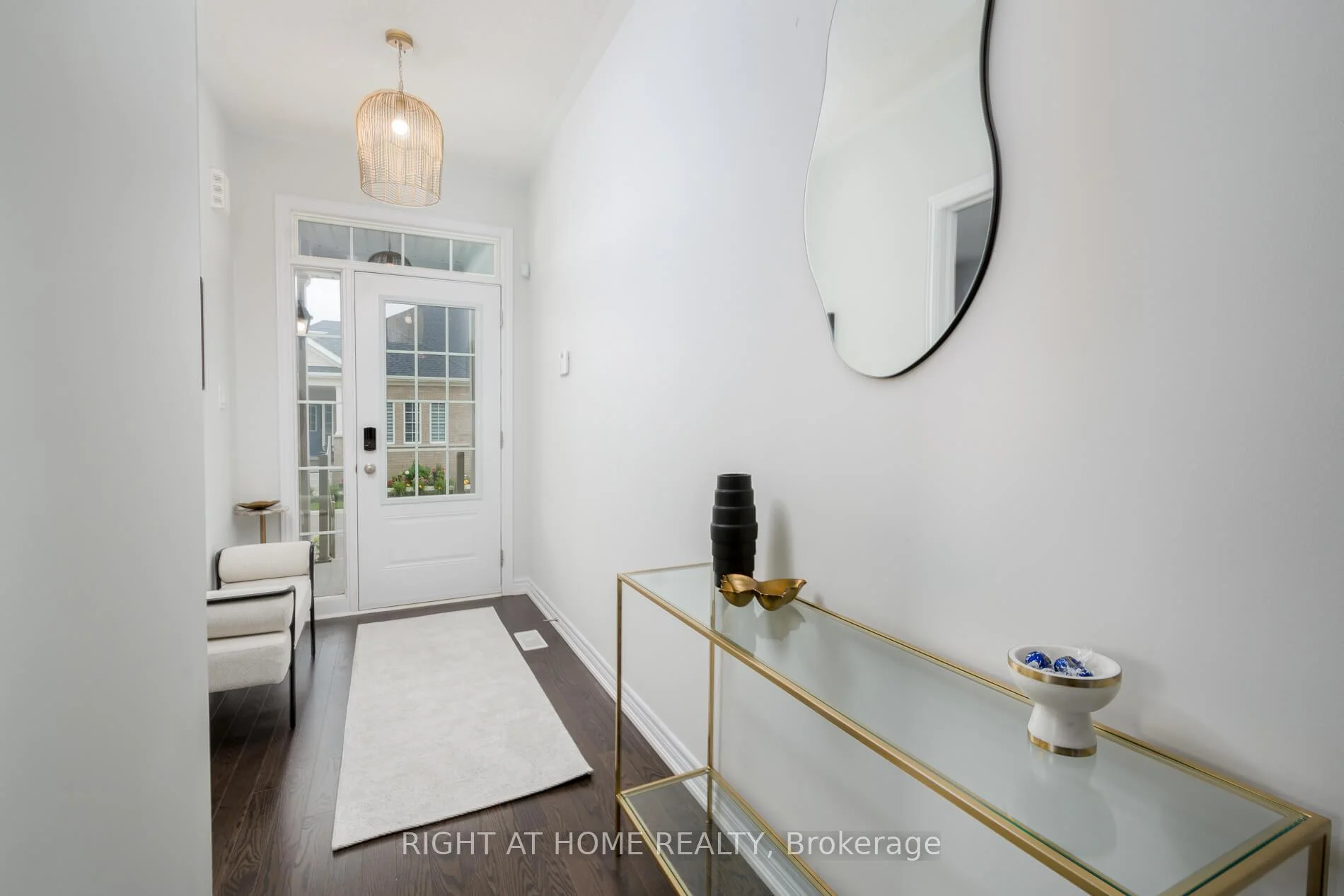 Photo 6 of 9 Tea Rose Drive, Brampton, Sandringham-Wellington — HOMEH