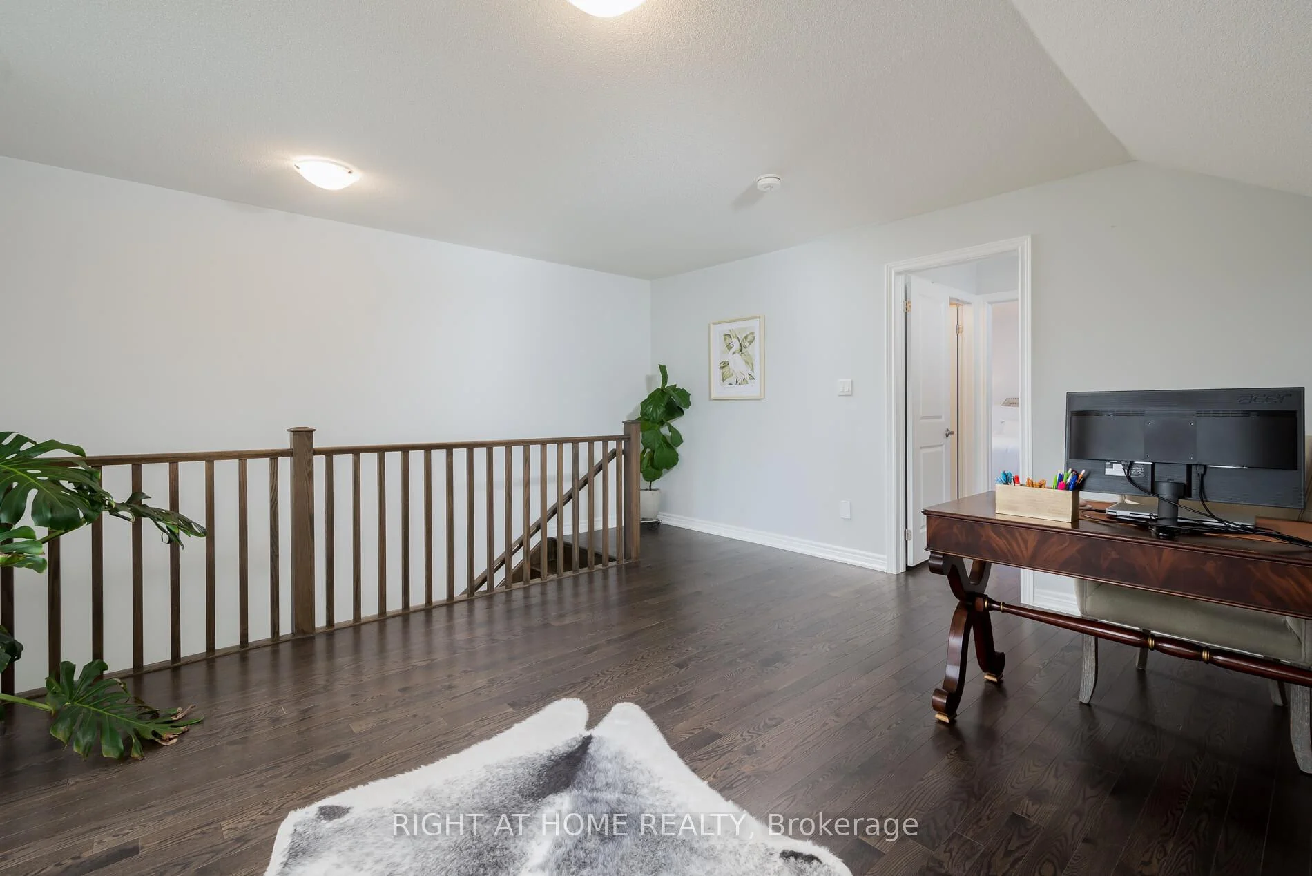 Photo 51 of 9 Tea Rose Drive, Brampton, Sandringham-Wellington — HOMEH