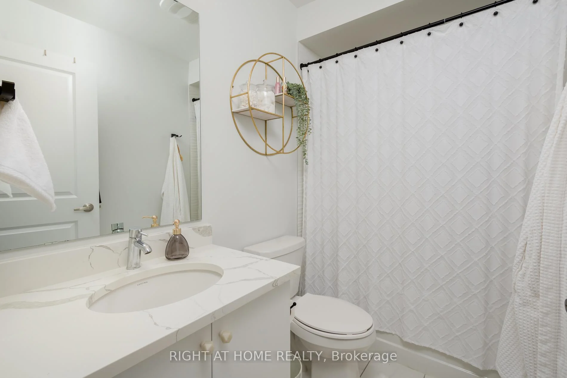 Photo 58 of 9 Tea Rose Drive, Brampton, Sandringham-Wellington — HOMEH