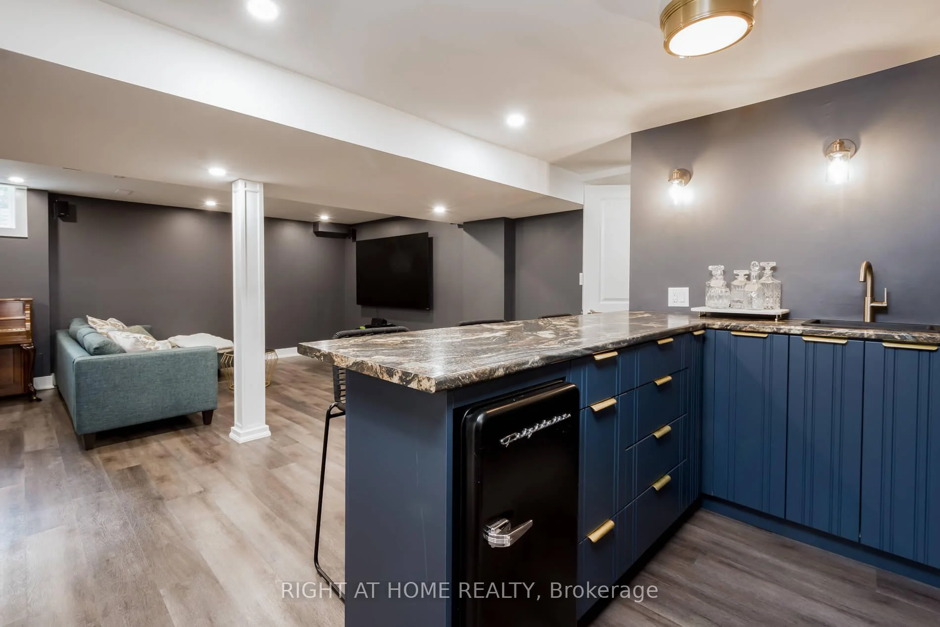 Photo 67 of 9 Tea Rose Drive, Brampton, Sandringham-Wellington — HOMEH