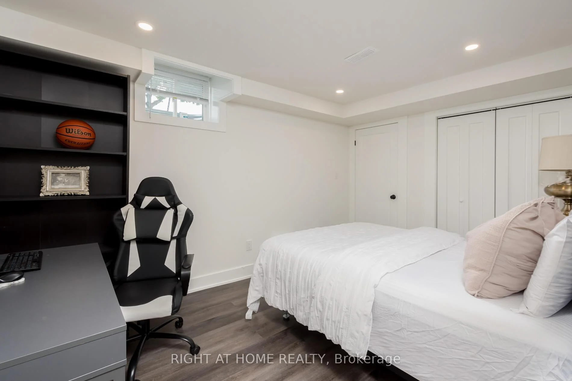 Photo 80 of 9 Tea Rose Drive, Brampton, Sandringham-Wellington — HOMEH