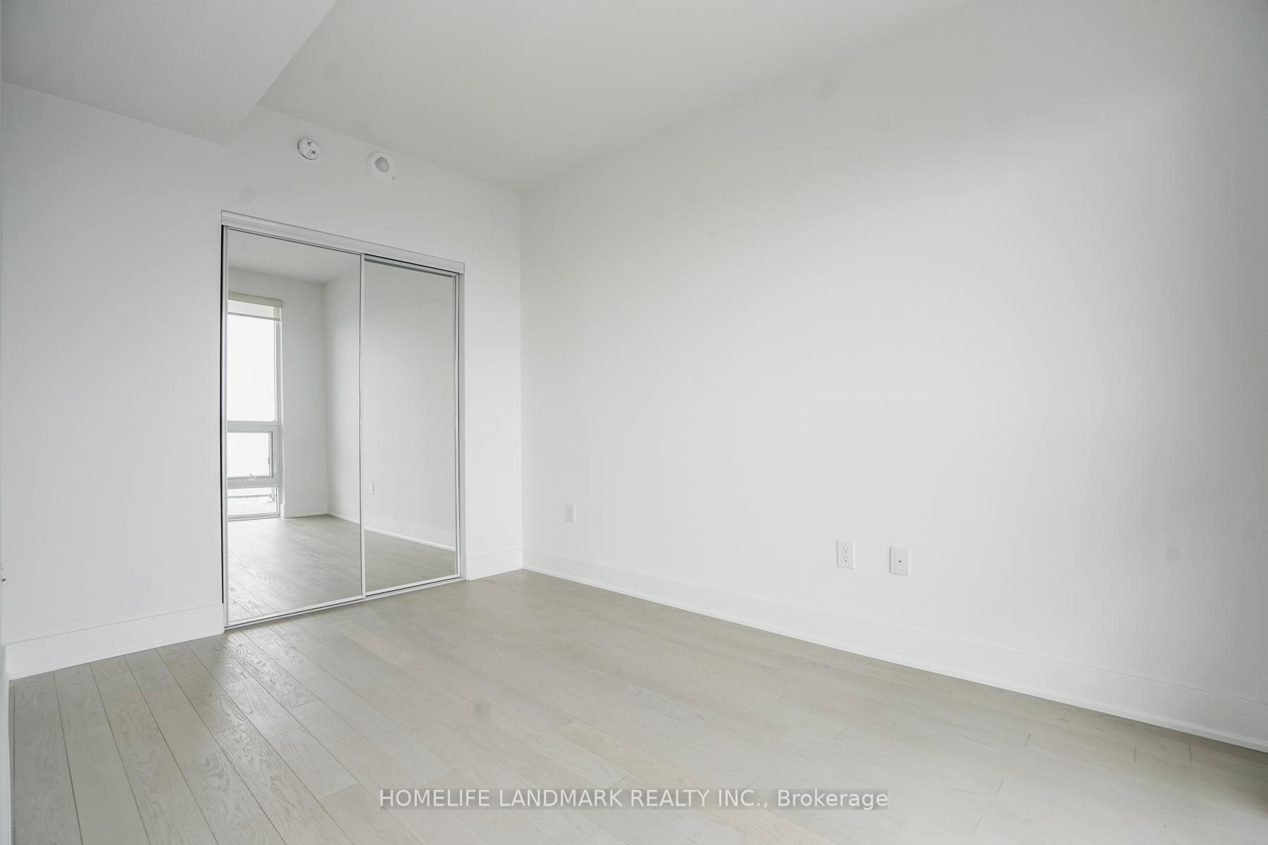 Photo 8 of Unit 3806, 955 Bay Street, Toronto, Bay Street Corridor — HOMEH