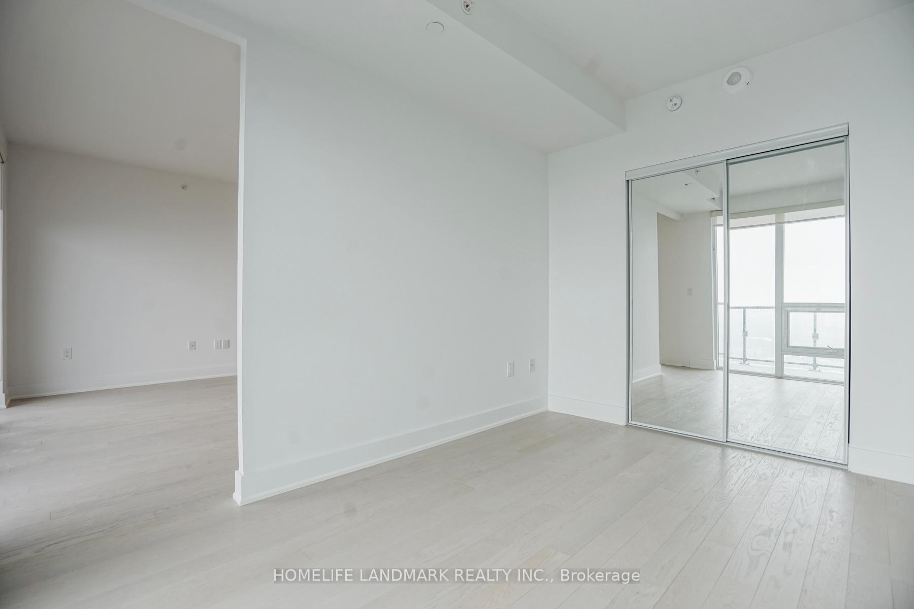 Photo 9 of Unit 3806, 955 Bay Street, Toronto, Bay Street Corridor — HOMEH