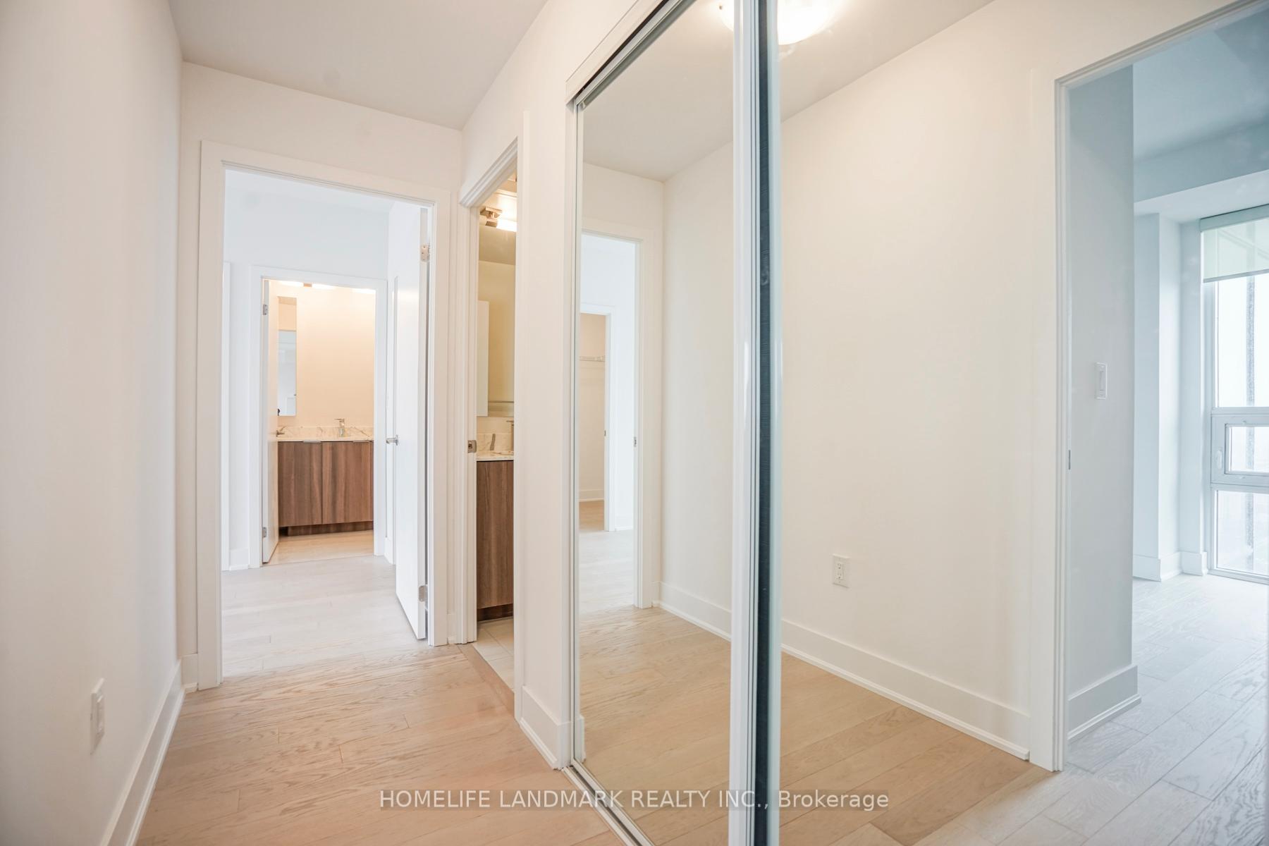 Photo 11 of Unit 3806, 955 Bay Street, Toronto, Bay Street Corridor — HOMEH