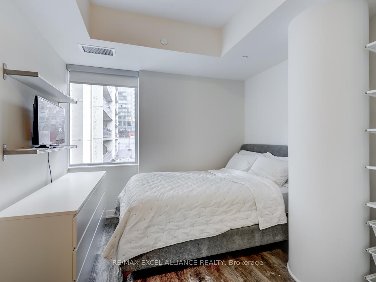 Photo 16 of Unit 201, 17 Dundonald Street, Toronto, Church-Yonge Corridor — HOMEH