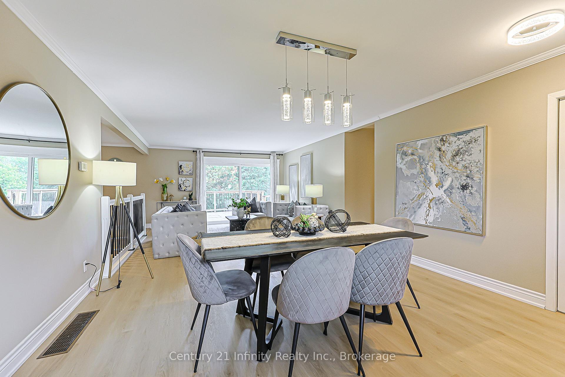 Photo 13 of 7 Robmar Street, Whitby, Brooklin — HOMEH