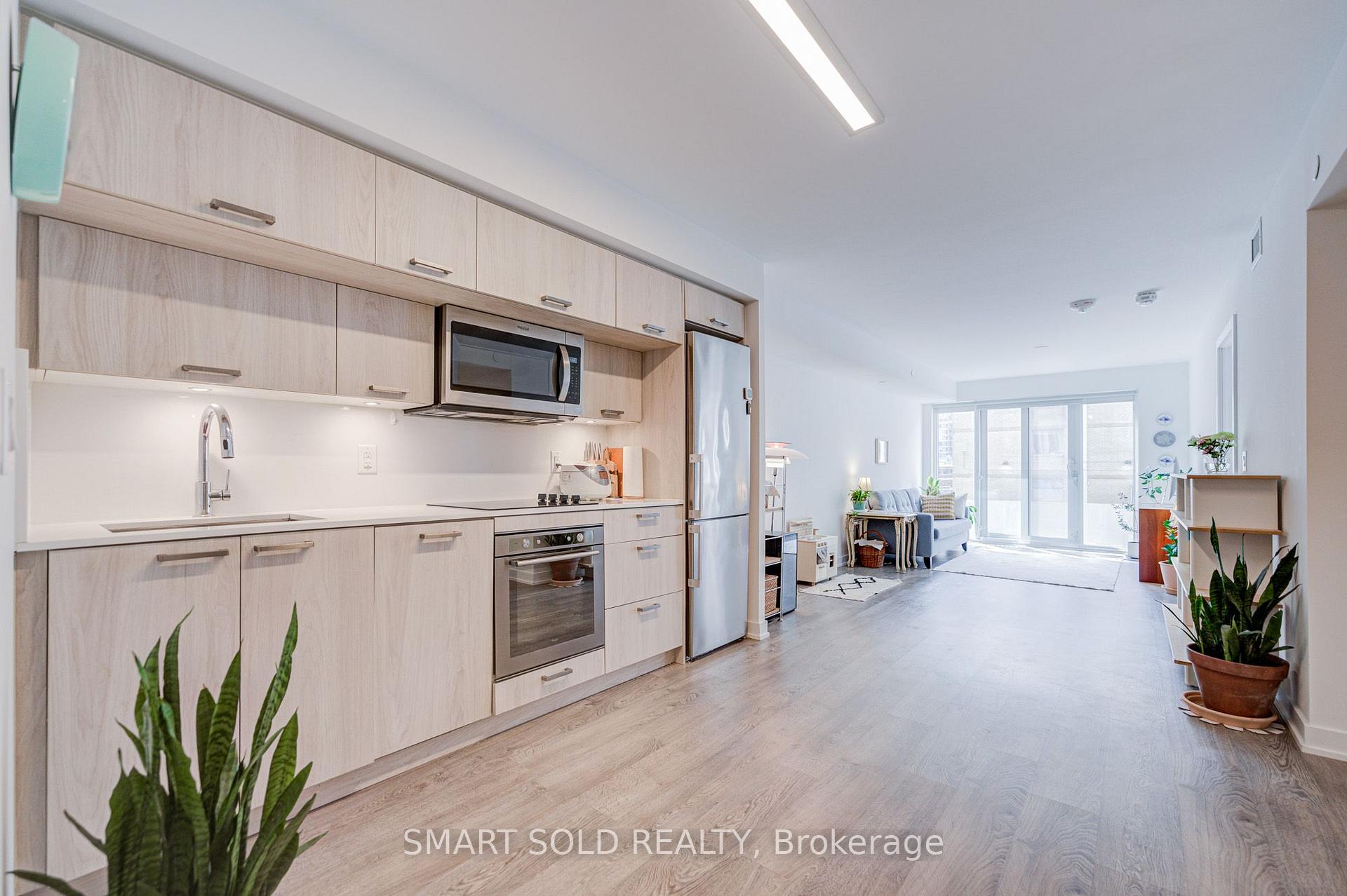 Photo 1 of Unit 813, 50 Mccaul Street, Toronto, Kensington-Chinatown — HOMEH