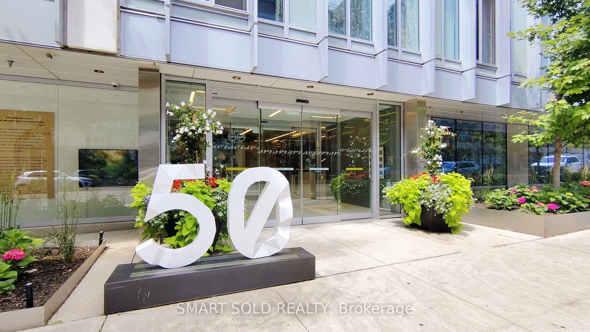 Photo 2 of Unit 813, 50 Mccaul Street, Toronto, Kensington-Chinatown — HOMEH
