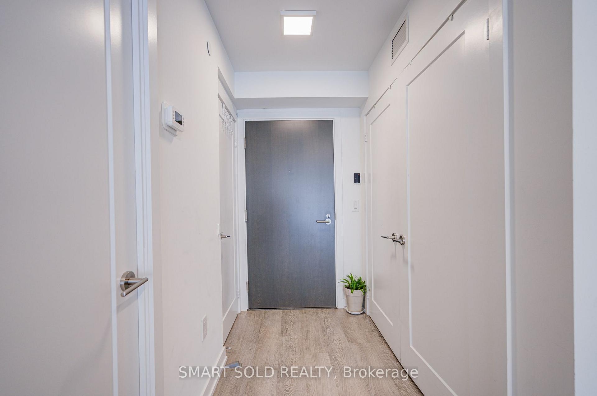 Photo 6 of Unit 813, 50 Mccaul Street, Toronto, Kensington-Chinatown — HOMEH