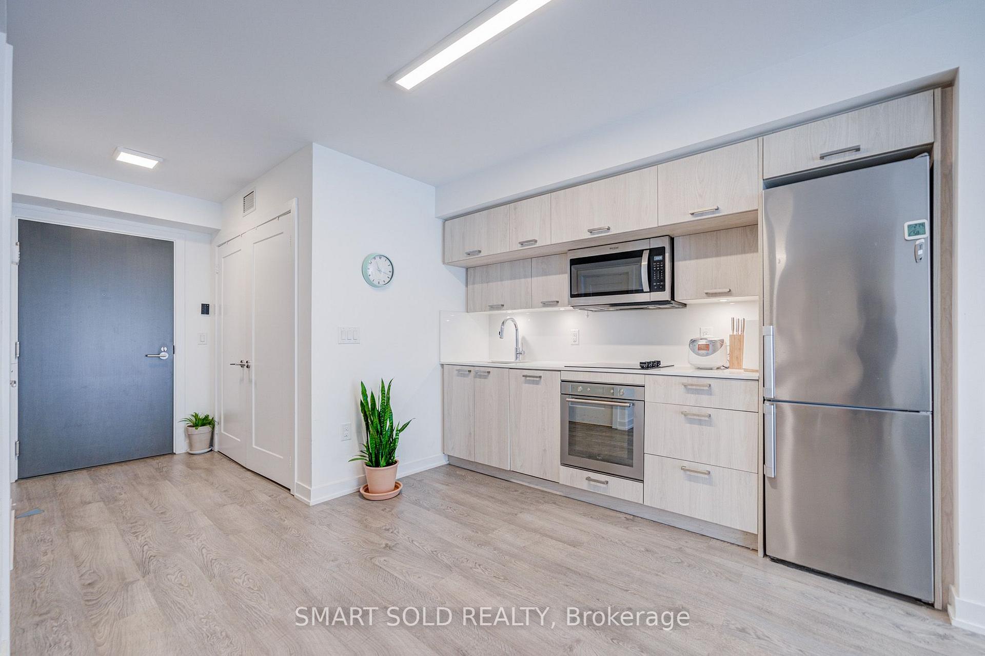 Photo 8 of Unit 813, 50 Mccaul Street, Toronto, Kensington-Chinatown — HOMEH