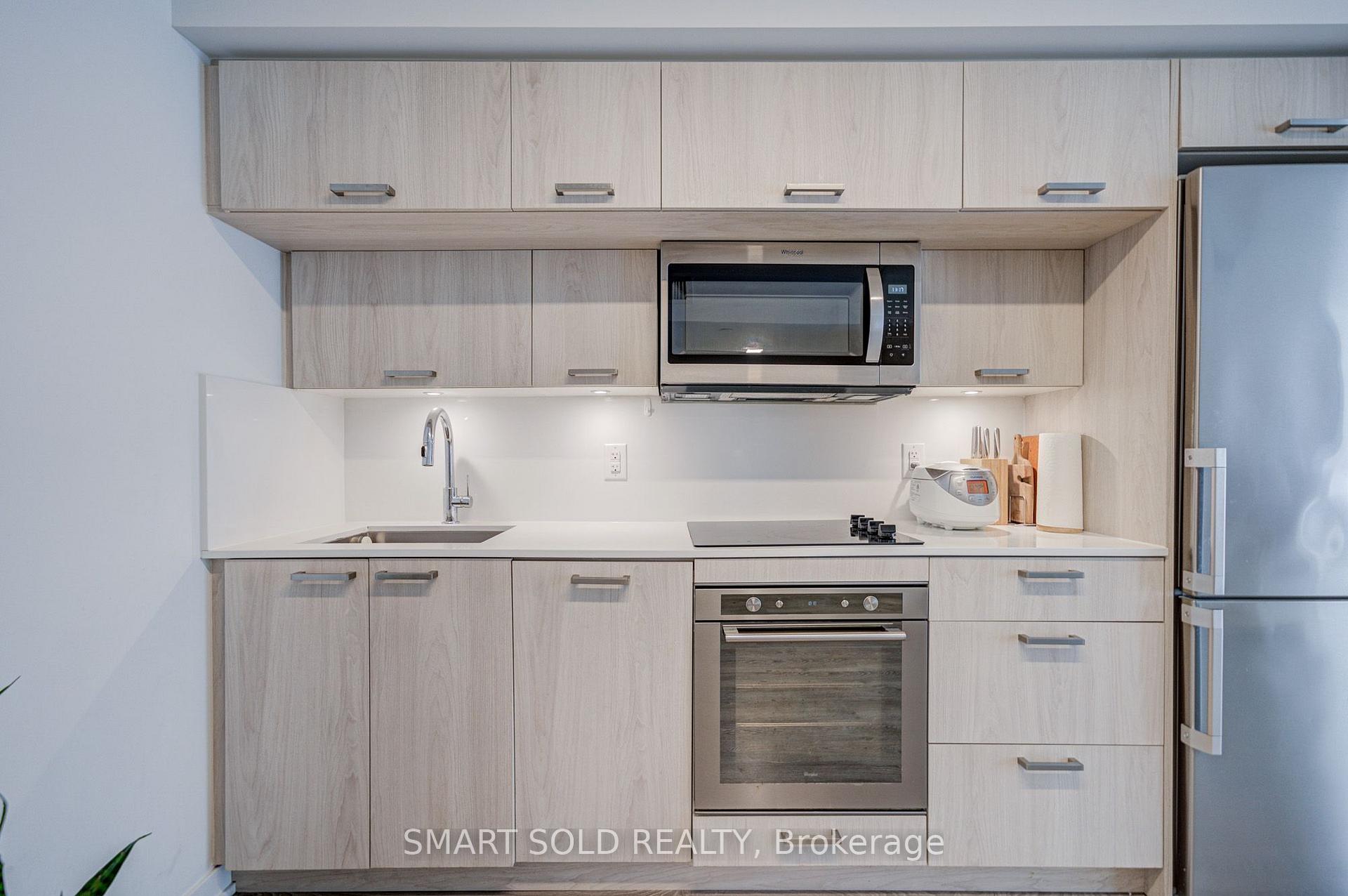 Photo 14 of Unit 813, 50 Mccaul Street, Toronto, Kensington-Chinatown — HOMEH