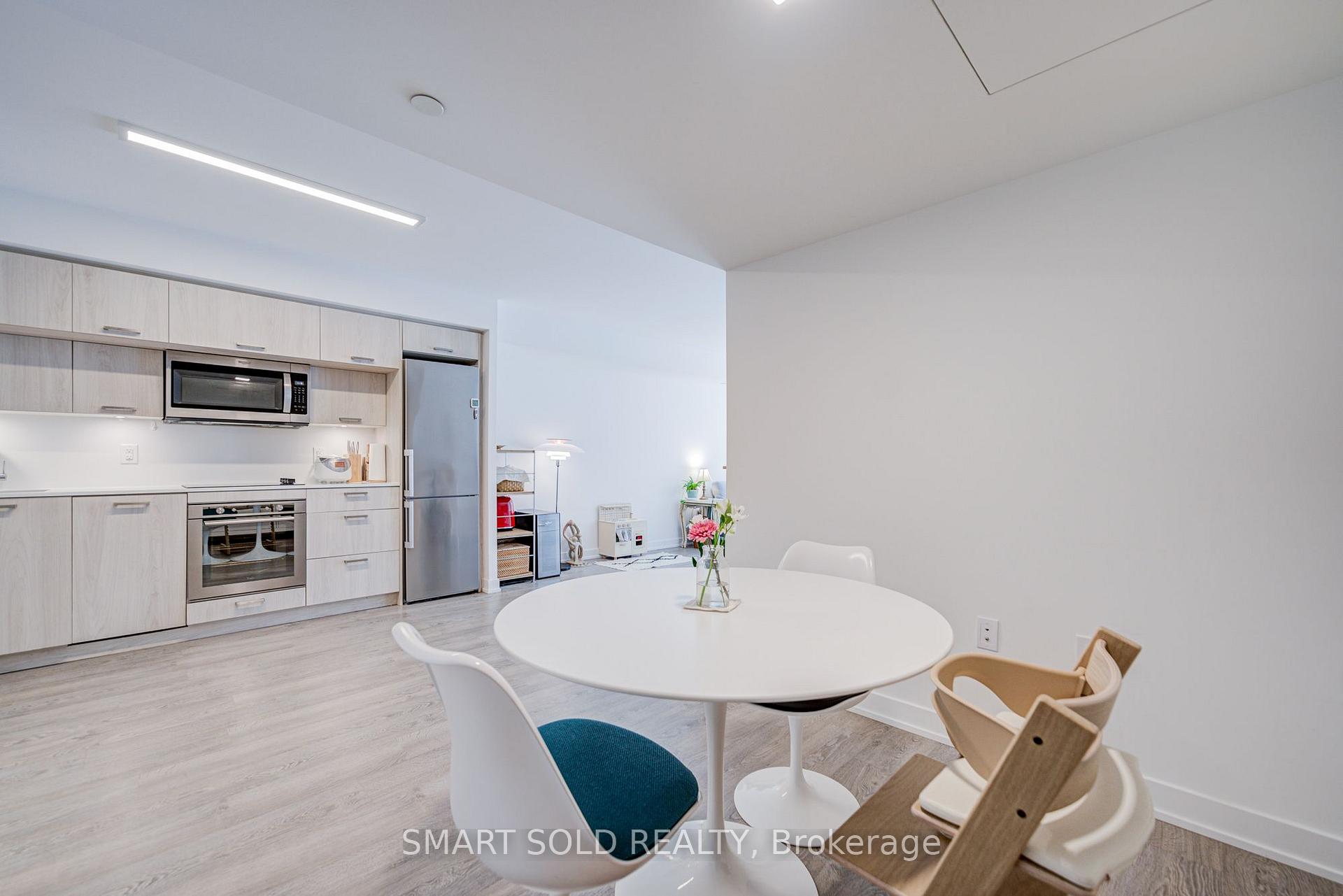 Photo 18 of Unit 813, 50 Mccaul Street, Toronto, Kensington-Chinatown — HOMEH