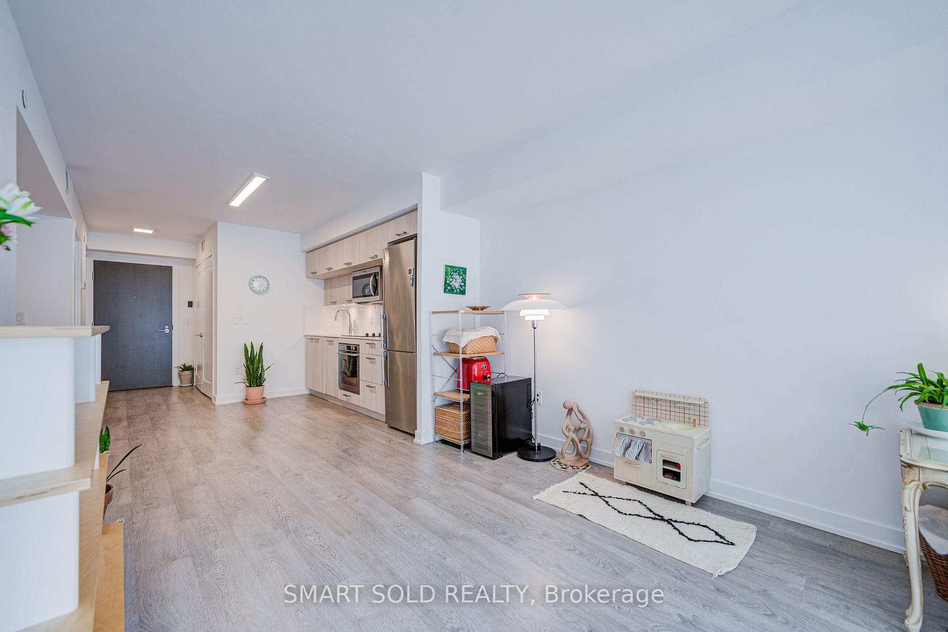 Photo 22 of Unit 813, 50 Mccaul Street, Toronto, Kensington-Chinatown — HOMEH
