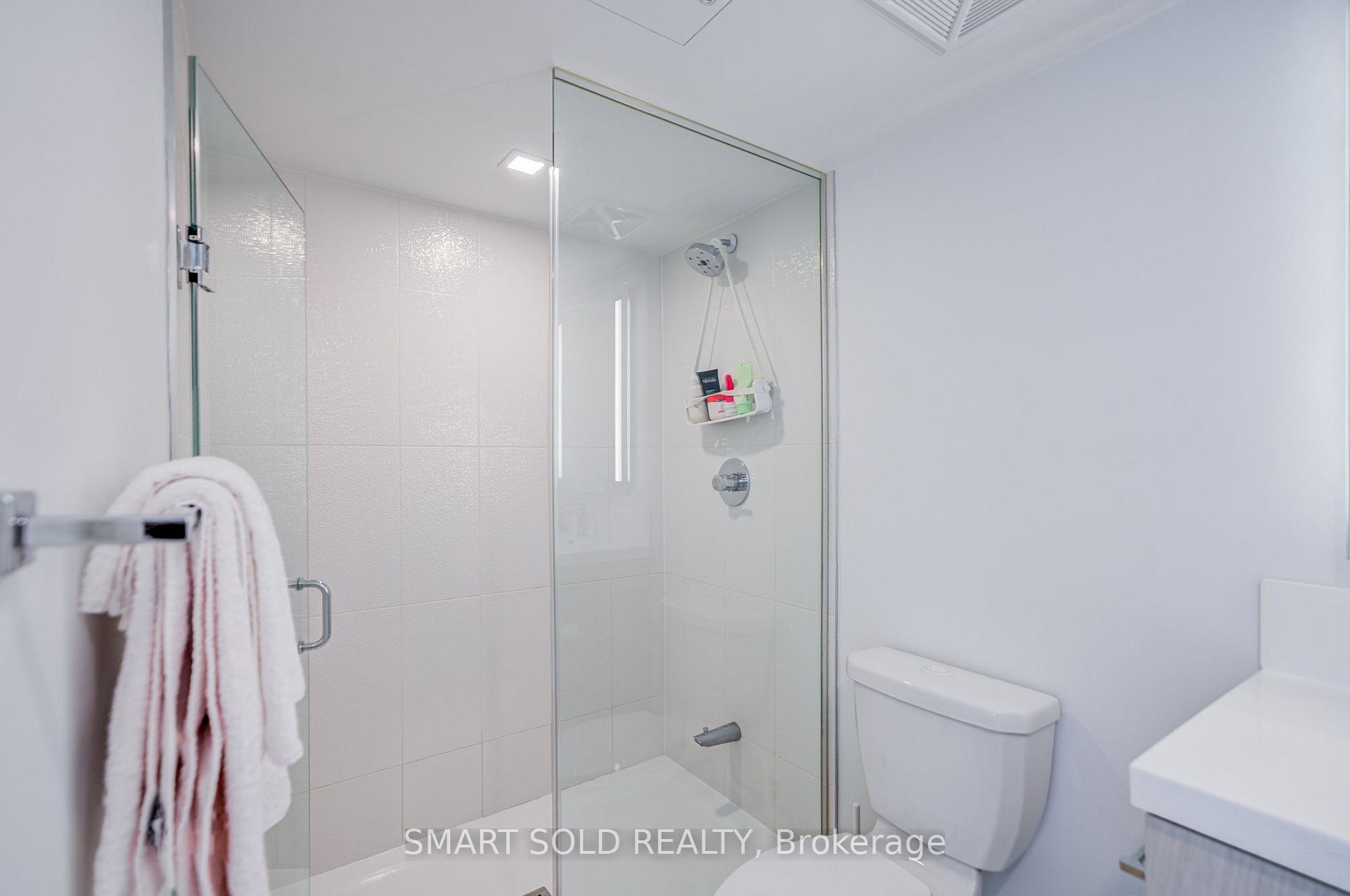 Photo 32 of Unit 813, 50 Mccaul Street, Toronto, Kensington-Chinatown — HOMEH