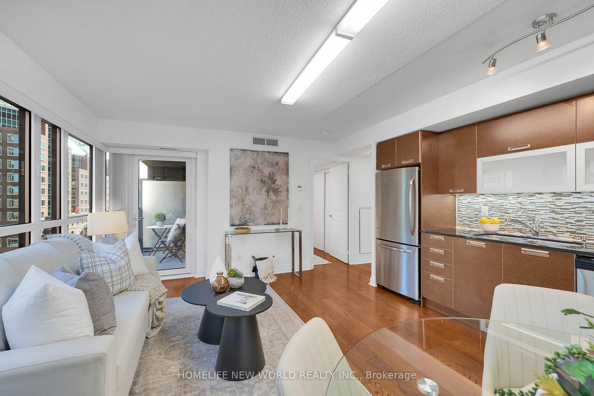 Photo 9 of Unit 811, 28 Ted Rogers Way, Toronto, Church-Yonge Corridor — HOMEH