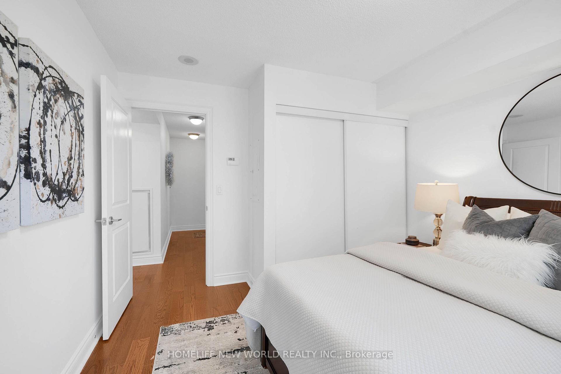 Photo 16 of Unit 811, 28 Ted Rogers Way, Toronto, Church-Yonge Corridor — HOMEH