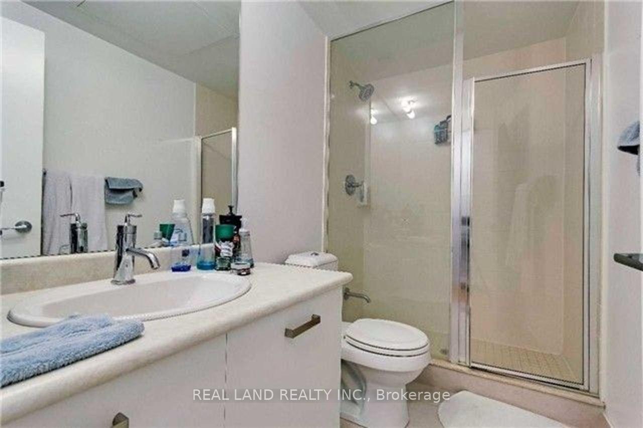 Photo 15 of Unit 502, 832 Bay Street, Toronto, Bay Street Corridor — HOMEH