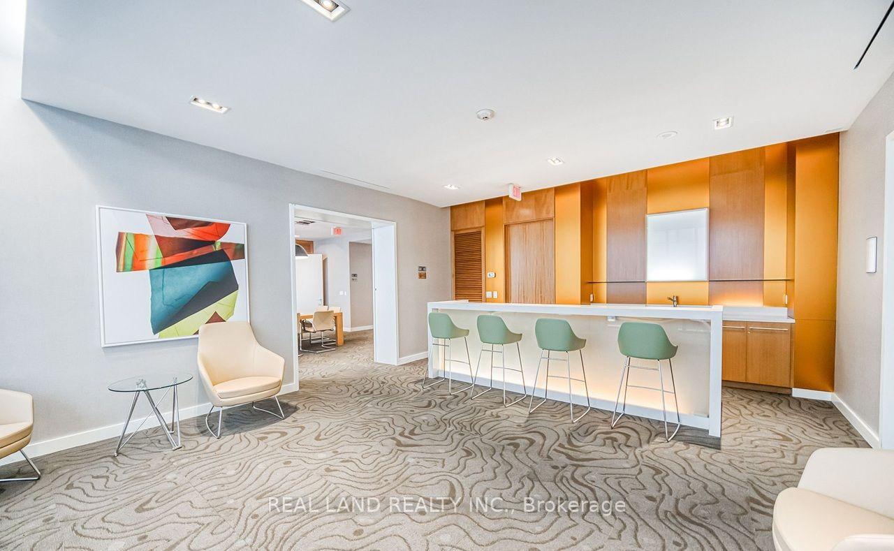 Photo 22 of Unit 502, 832 Bay Street, Toronto, Bay Street Corridor — HOMEH